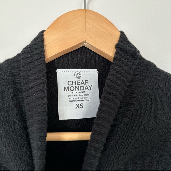 Cheap Monday Knit Turtleneck - Picture 3 of 4